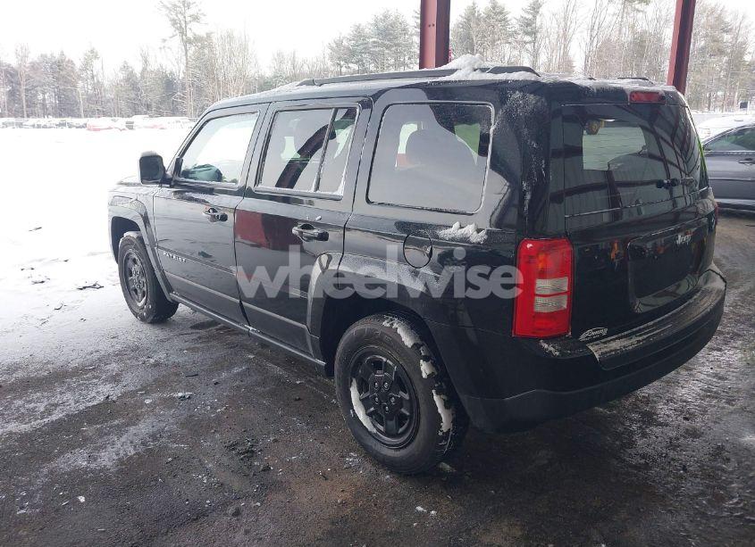 Photo 3 of 2016 Jeep Patriot SPORT (VIN 1C4NJPBA8GD753442)