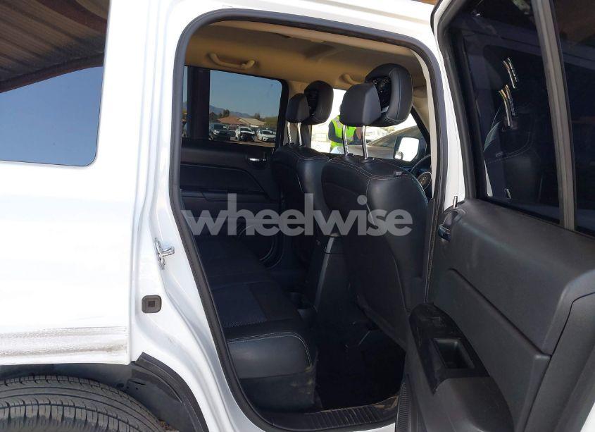 Photo 8 of 2017 Jeep Patriot SPORT SE FWD (VIN 1C4NJPBA8HD201411)