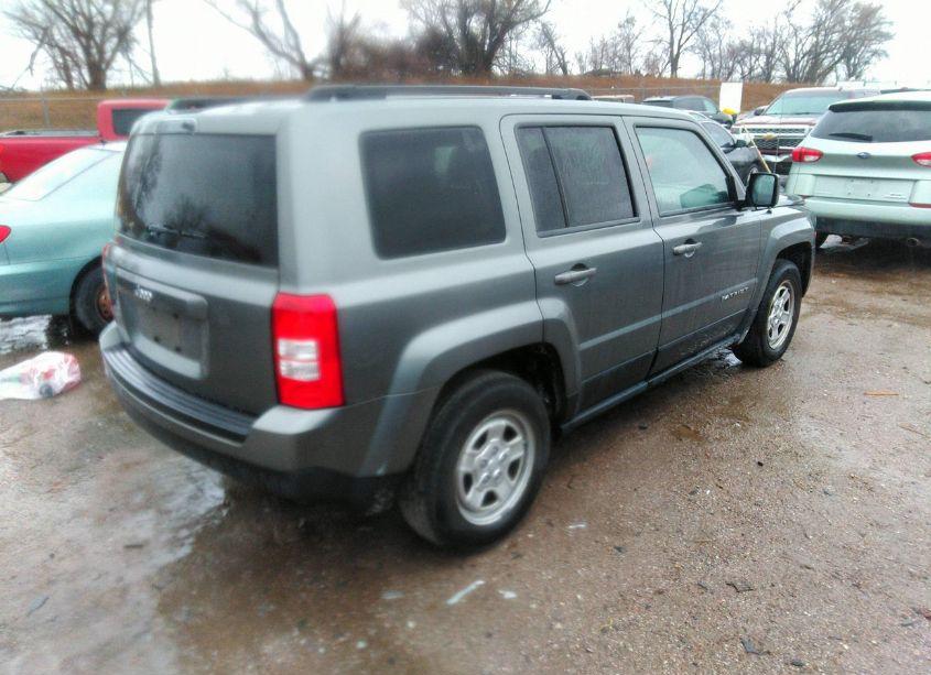Photo 4 of 2012 Jeep Patriot SPORT (VIN 1C4NJPBA9CD571291)