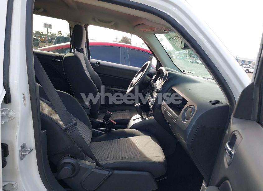 Photo 5 of 2012 Jeep Patriot SPORT (VIN 1C4NJPBA9CD634860)