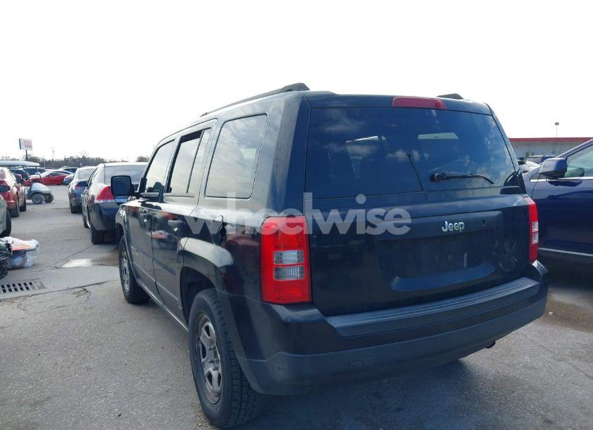 Photo 3 of 2012 Jeep Patriot SPORT (VIN 1C4NJPBA9CD673805)