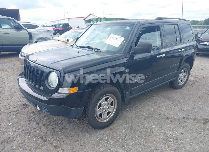 Photo 2 of 2013 Jeep Patriot SPORT (VIN 1C4NJPBA9DD187660)