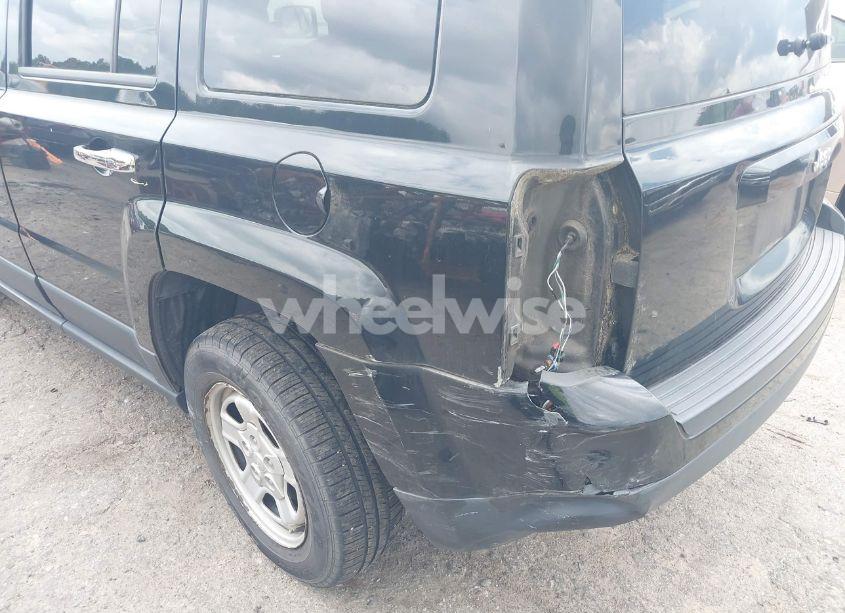 Photo 6 of 2013 Jeep Patriot SPORT (VIN 1C4NJPBA9DD187660)