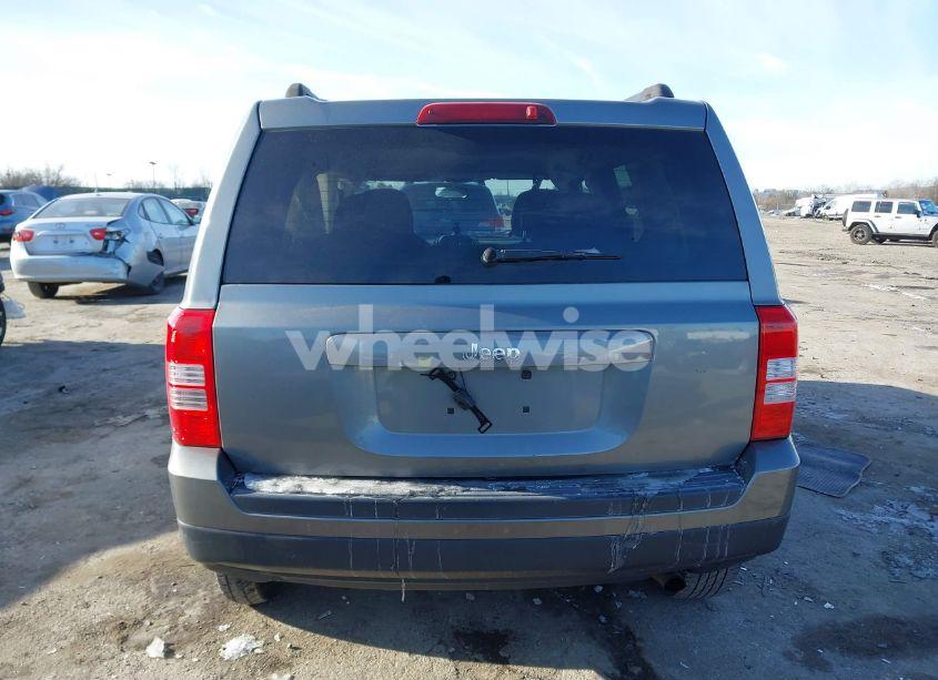 Photo 15 of 2014 Jeep Patriot SPORT (VIN 1C4NJPBA9ED524376)