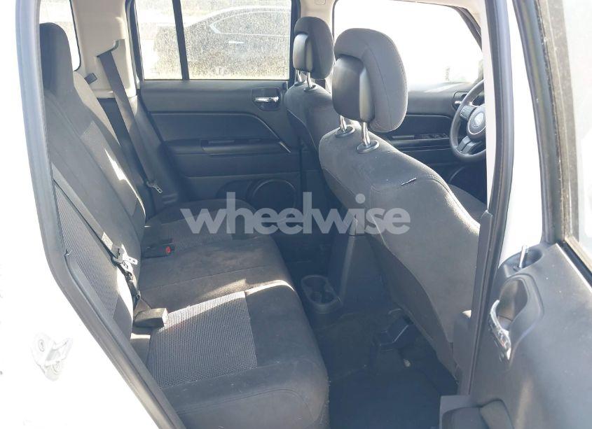 Photo 8 of 2014 Jeep Patriot SPORT (VIN 1C4NJPBA9ED533417)