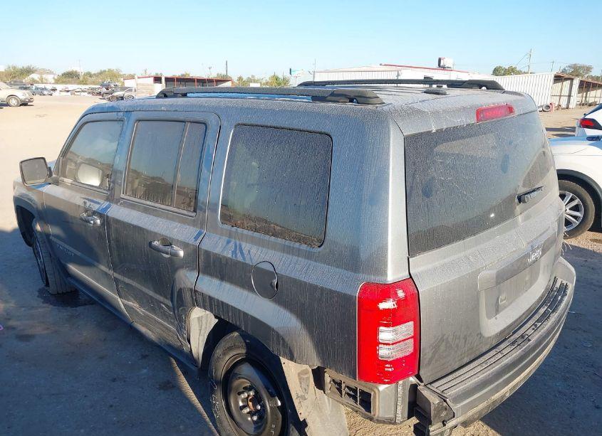 Photo 3 of 2014 Jeep Patriot SPORT (VIN 1C4NJPBA9ED535426)