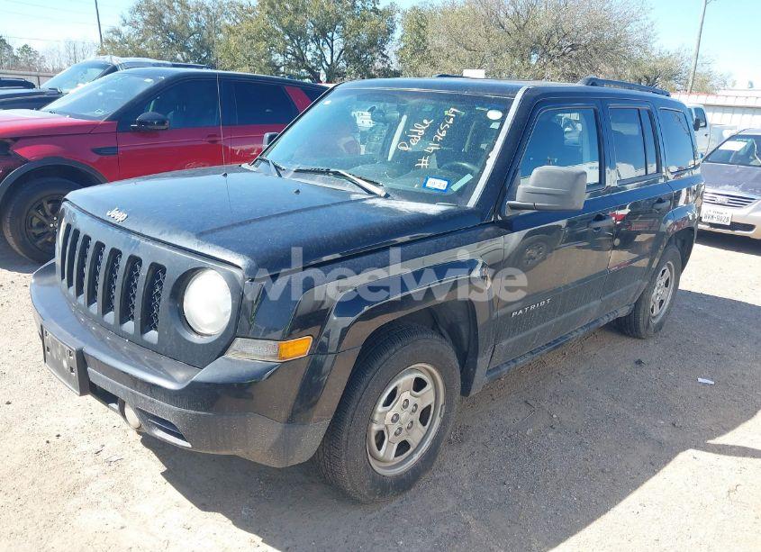 Photo 2 of 2014 Jeep Patriot SPORT (VIN 1C4NJPBA9ED589020)