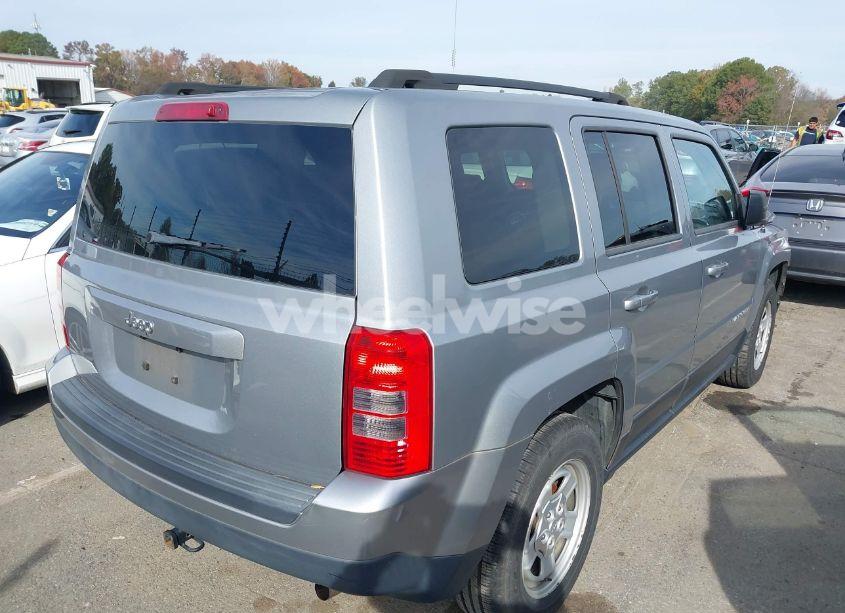 Photo 4 of 2014 Jeep Patriot SPORT (VIN 1C4NJPBA9ED740244)