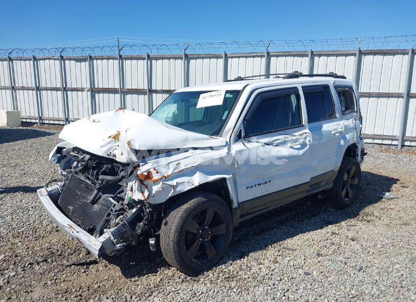 Photo 6 of 2014 Jeep Patriot ALTITUDE (VIN 1C4NJPBA9ED889186)