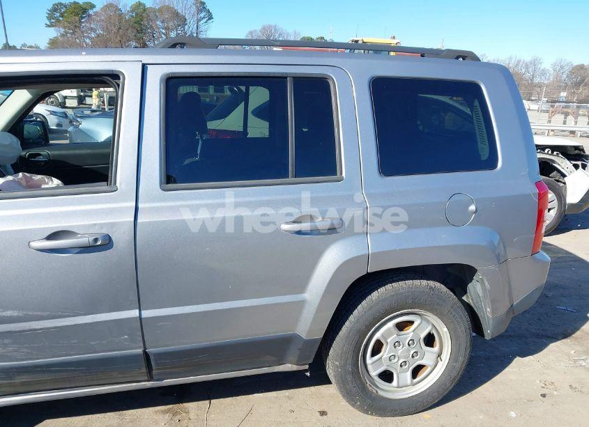 Photo 13 of 2015 Jeep Patriot ALTITUDE EDITION/SPORT (VIN 1C4NJPBA9FD280732)