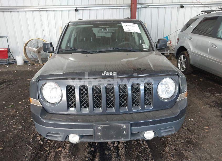 Photo 12 of 2015 Jeep Patriot SPORT (VIN 1C4NJPBA9FD340928)