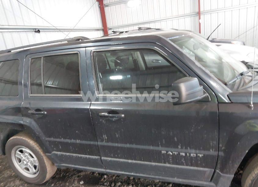 Photo 13 of 2015 Jeep Patriot SPORT (VIN 1C4NJPBA9FD340928)