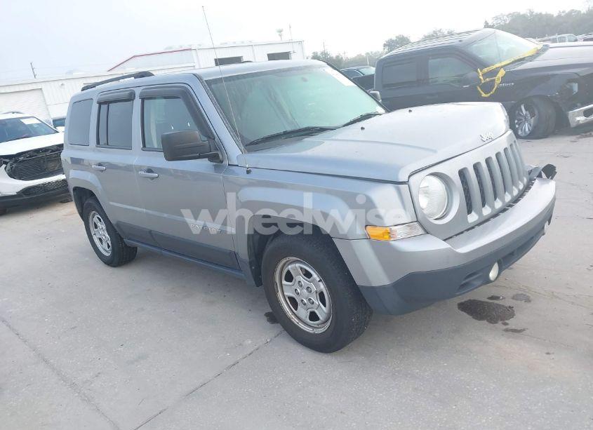 2015 Jeep Patriot SPORT (VIN 1C4NJPBA9FD386274) main photo