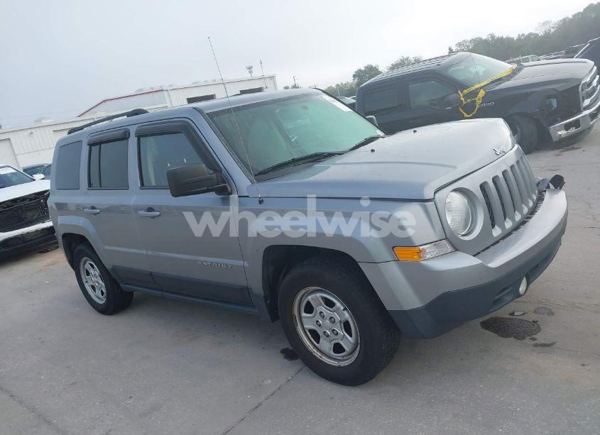 Photo 14 of 2015 Jeep Patriot SPORT (VIN 1C4NJPBA9FD386274)