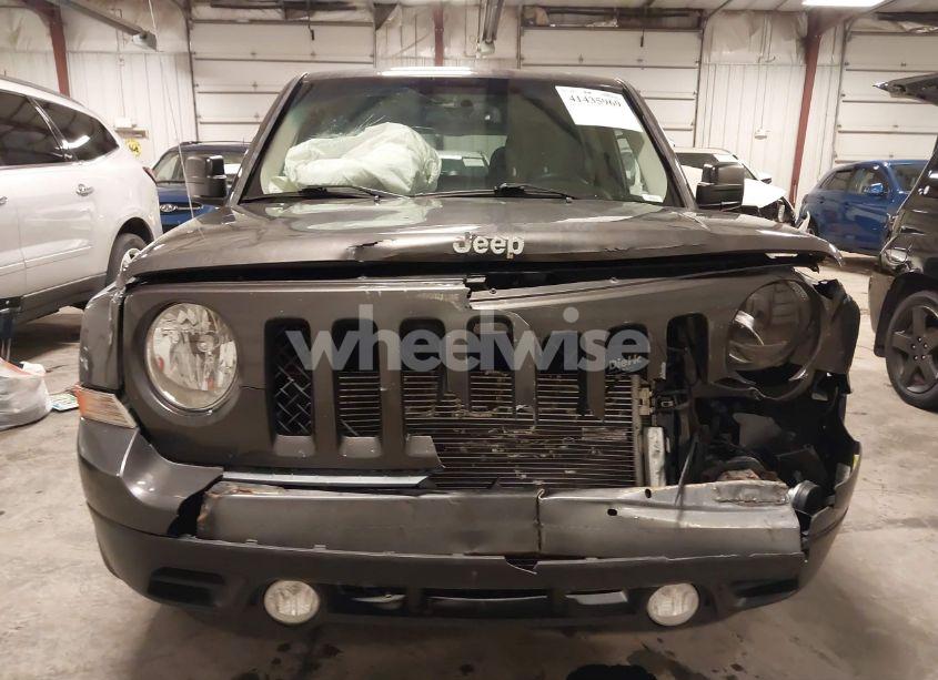 Photo 13 of 2016 Jeep Patriot SPORT (VIN 1C4NJPBA9GD526793)