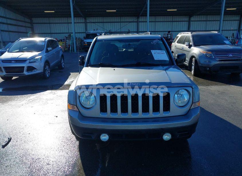 Photo 6 of 2016 Jeep Patriot SPORT (VIN 1C4NJPBA9GD589182)