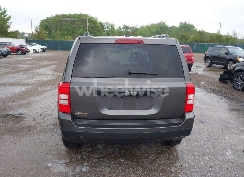 Photo 16 of 2016 Jeep Patriot SPORT (VIN 1C4NJPBA9GD760349)