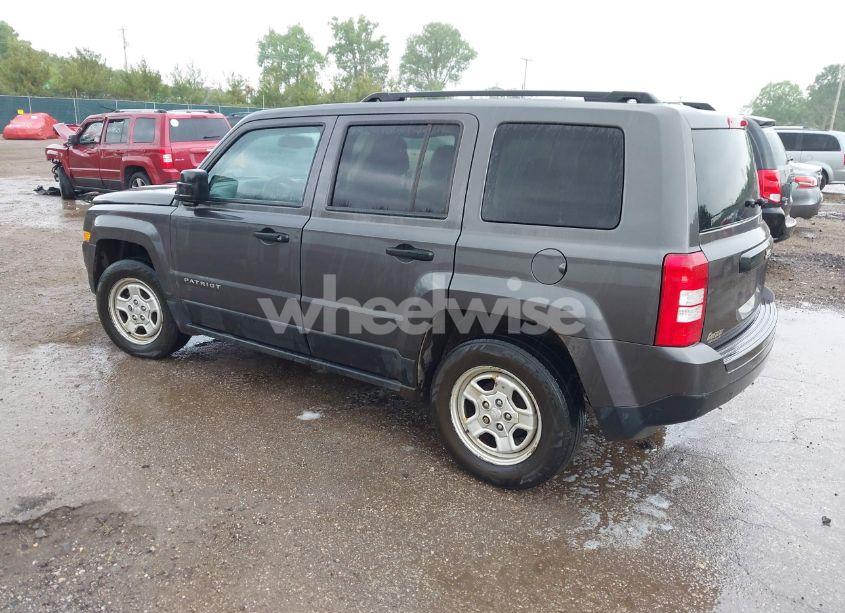 Photo 3 of 2016 Jeep Patriot SPORT (VIN 1C4NJPBA9GD760349)