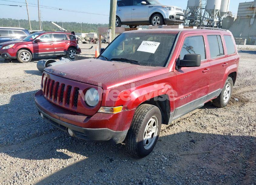 Photo 2 of 2013 Jeep Patriot SPORT (VIN 1C4NJPBAXDD186629)