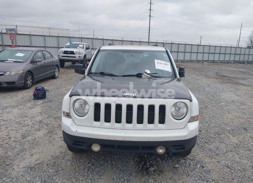 Photo 12 of 2014 Jeep Patriot SPORT (VIN 1C4NJPBAXED504895)