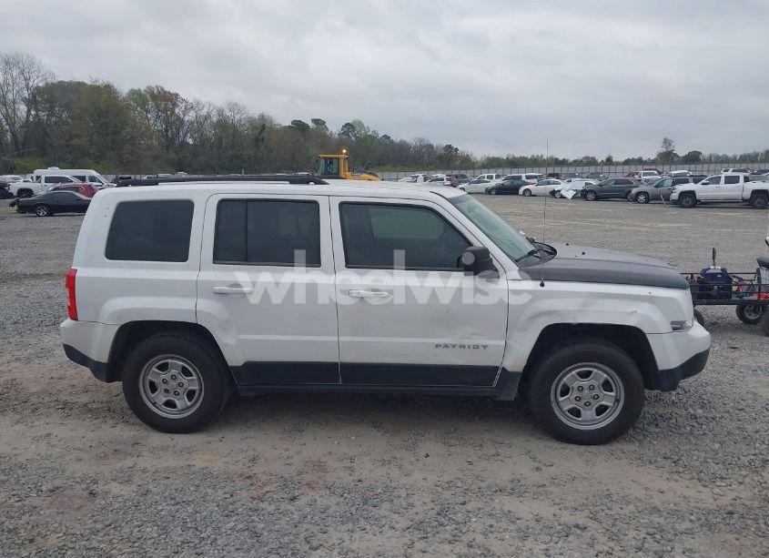 Photo 13 of 2014 Jeep Patriot SPORT (VIN 1C4NJPBAXED504895)