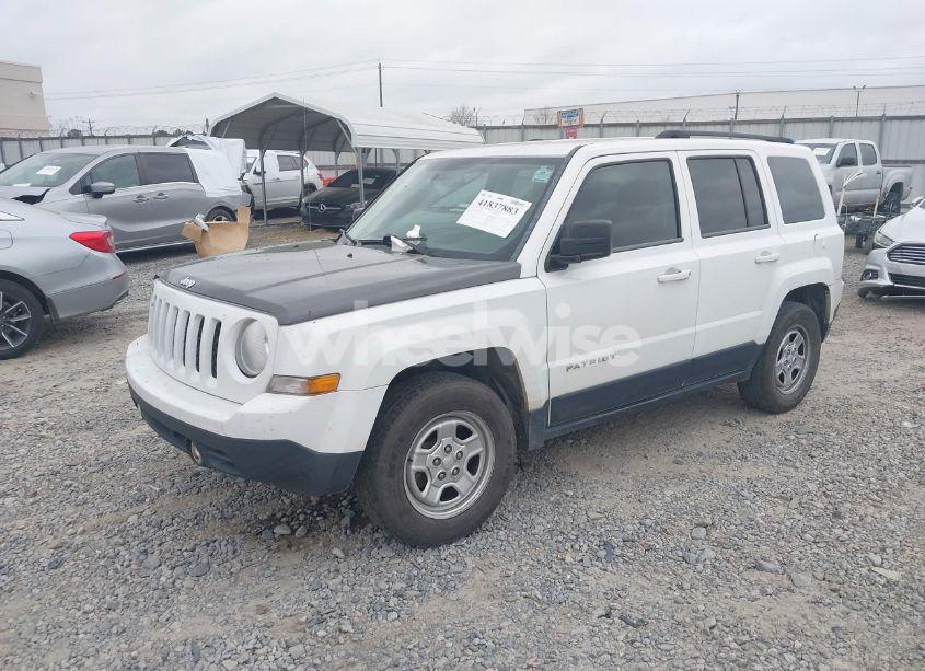 Photo 2 of 2014 Jeep Patriot SPORT (VIN 1C4NJPBAXED504895)