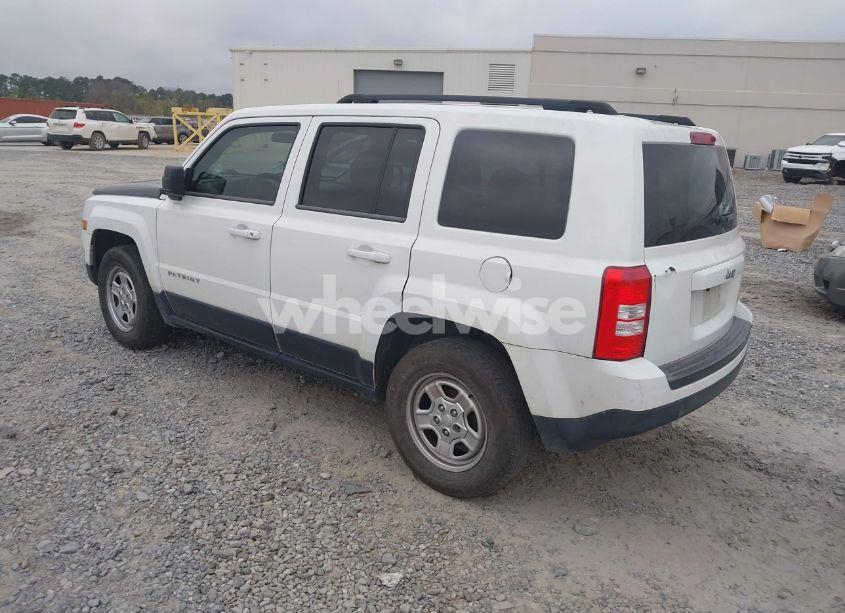 Photo 3 of 2014 Jeep Patriot SPORT (VIN 1C4NJPBAXED504895)