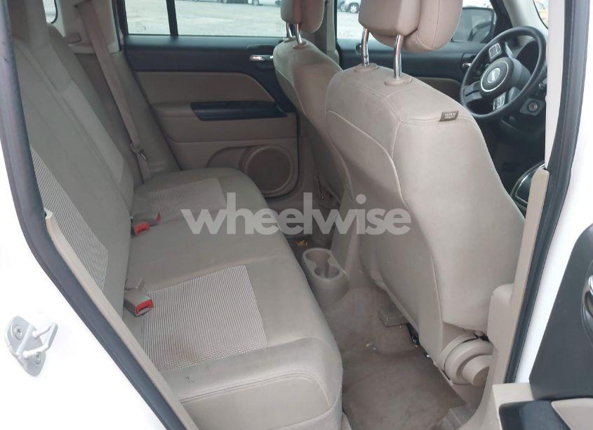 Photo 8 of 2014 Jeep Patriot SPORT (VIN 1C4NJPBAXED504895)