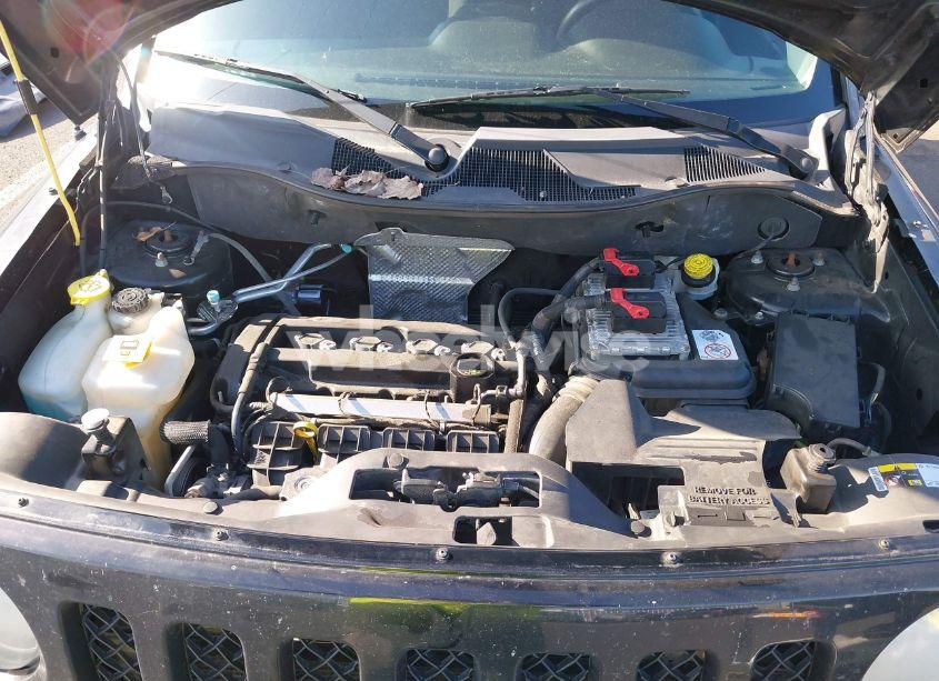 Photo 10 of 2014 Jeep Patriot SPORT (VIN 1C4NJPBAXED533555)