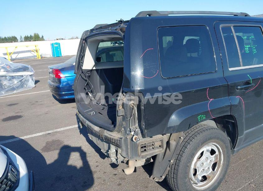 Photo 13 of 2014 Jeep Patriot SPORT (VIN 1C4NJPBAXED533555)