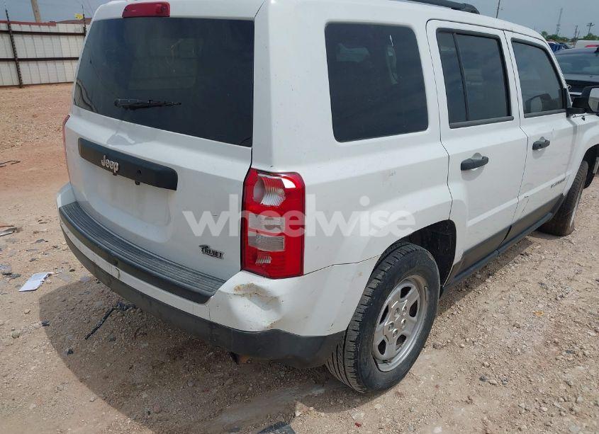 Photo 6 of 2014 Jeep Patriot SPORT (VIN 1C4NJPBAXED547553)