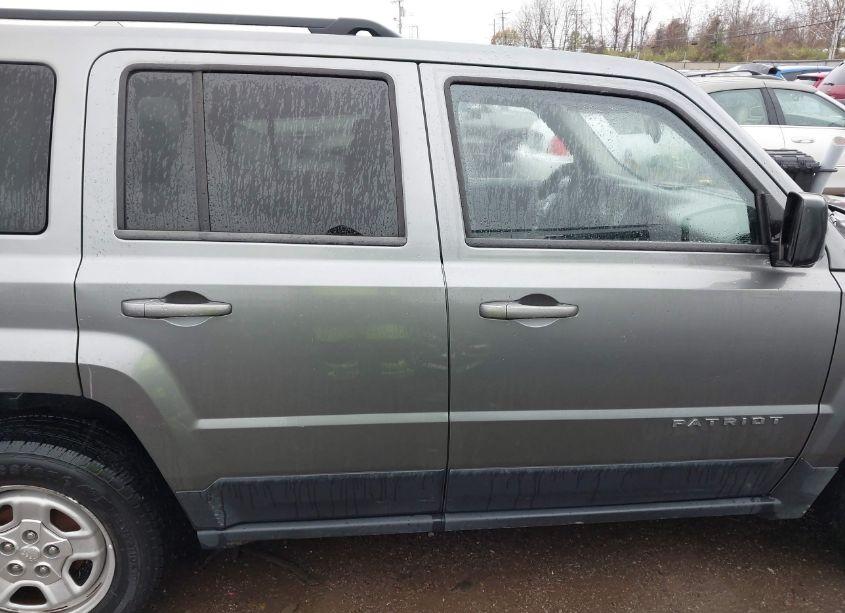 Photo 13 of 2014 Jeep Patriot SPORT (VIN 1C4NJPBAXED596185)