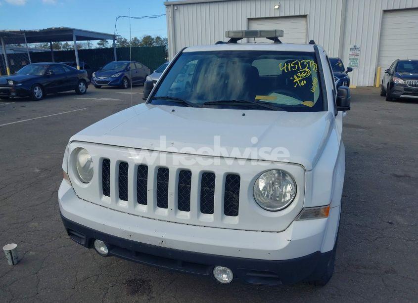 Photo 6 of 2014 Jeep Patriot SPORT (VIN 1C4NJPBAXED729642)