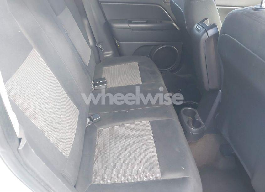 Photo 8 of 2014 Jeep Patriot SPORT (VIN 1C4NJPBAXED729642)