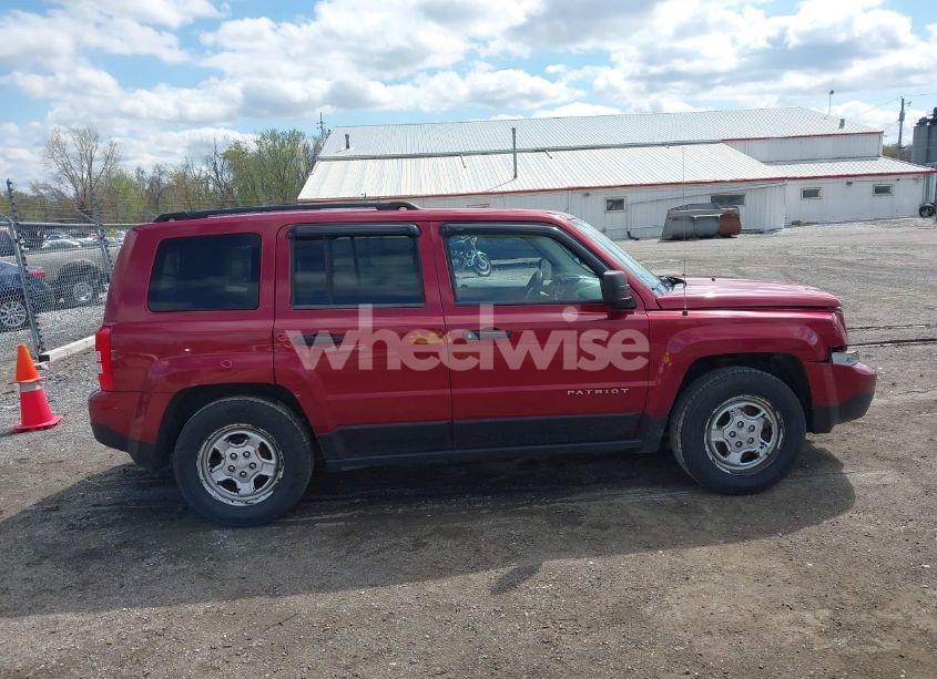 Photo 13 of 2014 Jeep Patriot SPORT (VIN 1C4NJPBAXED812973)