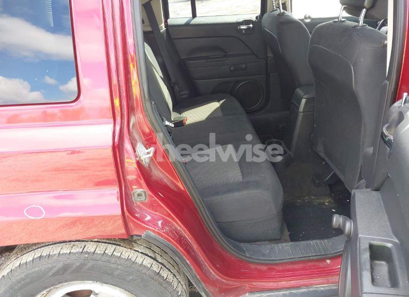 Photo 8 of 2014 Jeep Patriot SPORT (VIN 1C4NJPBAXED812973)