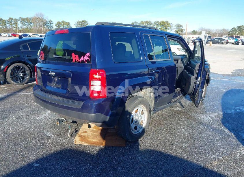 Photo 4 of 2014 Jeep Patriot SPORT (VIN 1C4NJPBAXED844001)