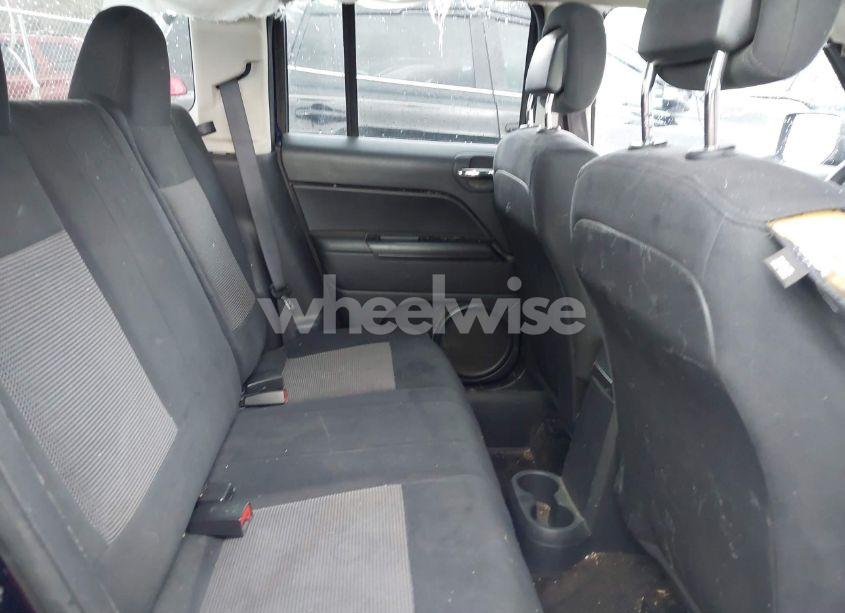 Photo 8 of 2014 Jeep Patriot SPORT (VIN 1C4NJPBAXED844001)