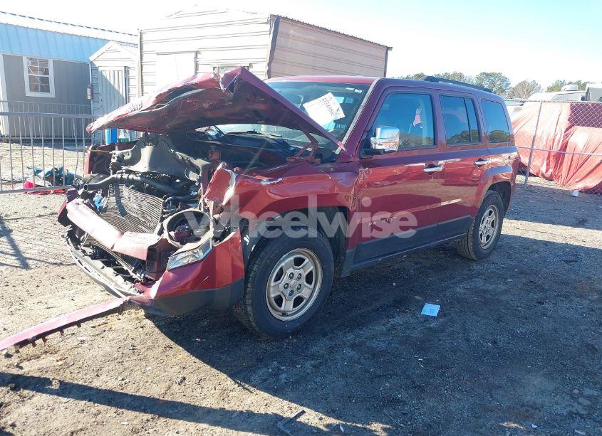 Photo 2 of 2015 Jeep Patriot SPORT (VIN 1C4NJPBAXFD124005)