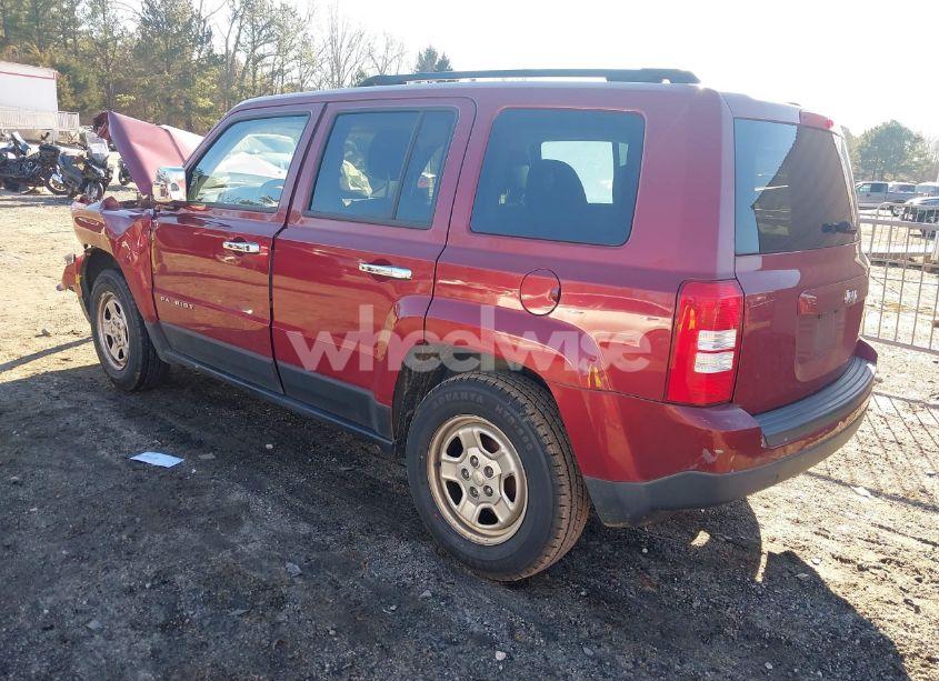 Photo 3 of 2015 Jeep Patriot SPORT (VIN 1C4NJPBAXFD124005)