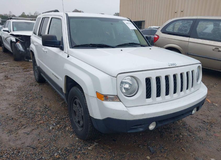 2015 Jeep Patriot SPORT (VIN 1C4NJPBAXFD409710) main photo