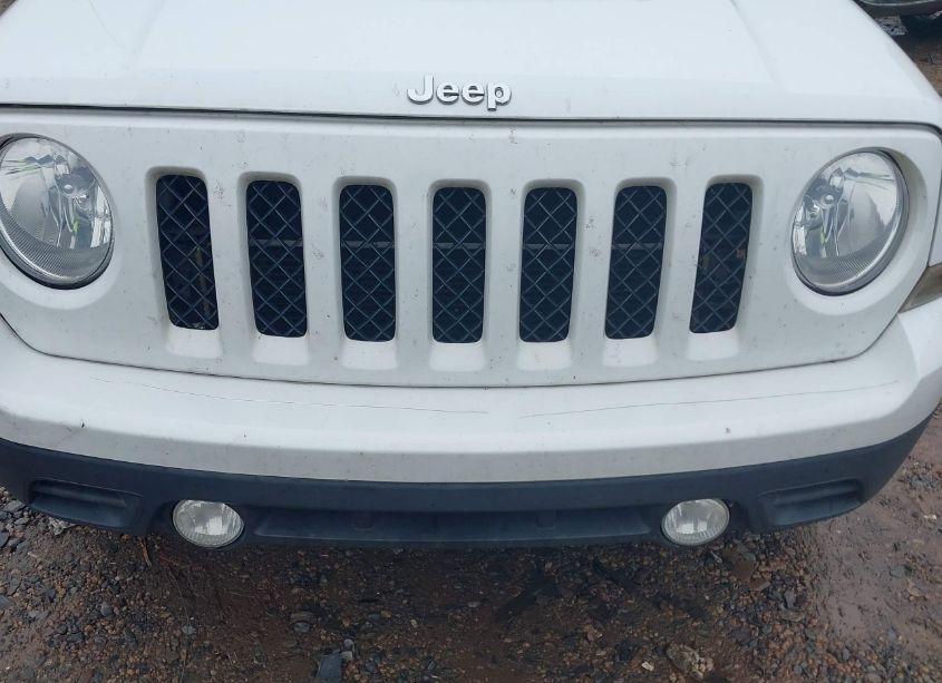 Photo 12 of 2015 Jeep Patriot SPORT (VIN 1C4NJPBAXFD409710)