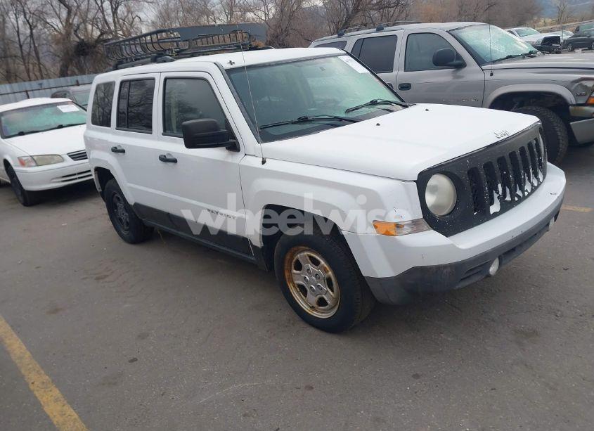 2015 Jeep Patriot SPORT (VIN 1C4NJPBAXFD419508) main photo