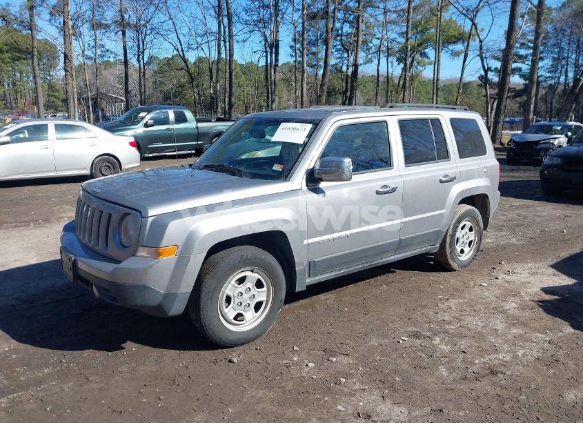 Photo 2 of 2016 Jeep Patriot SPORT (VIN 1C4NJPBAXGD648613)