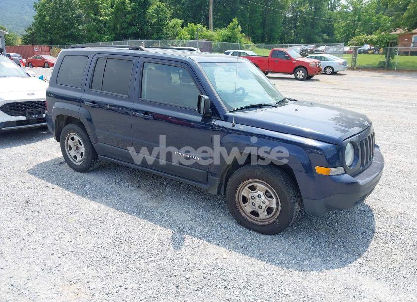 2016 Jeep Patriot SPORT (VIN 1C4NJPBAXGD670093) main photo