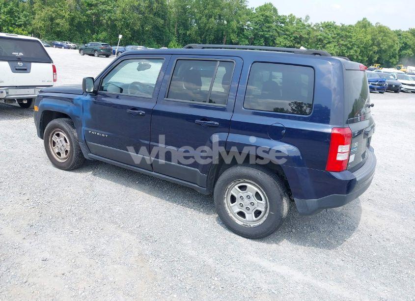 Photo 3 of 2016 Jeep Patriot SPORT (VIN 1C4NJPBAXGD670093)