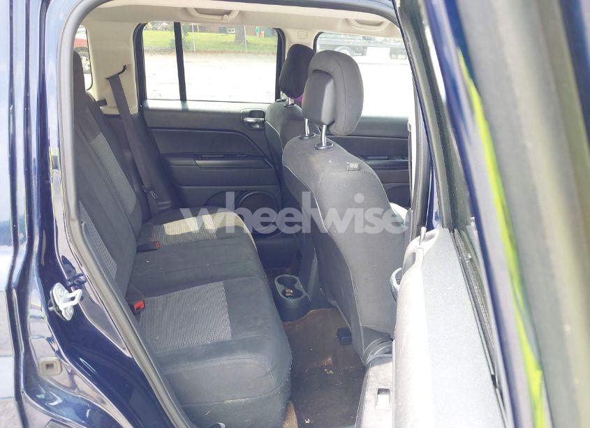 Photo 8 of 2016 Jeep Patriot SPORT (VIN 1C4NJPBAXGD670093)