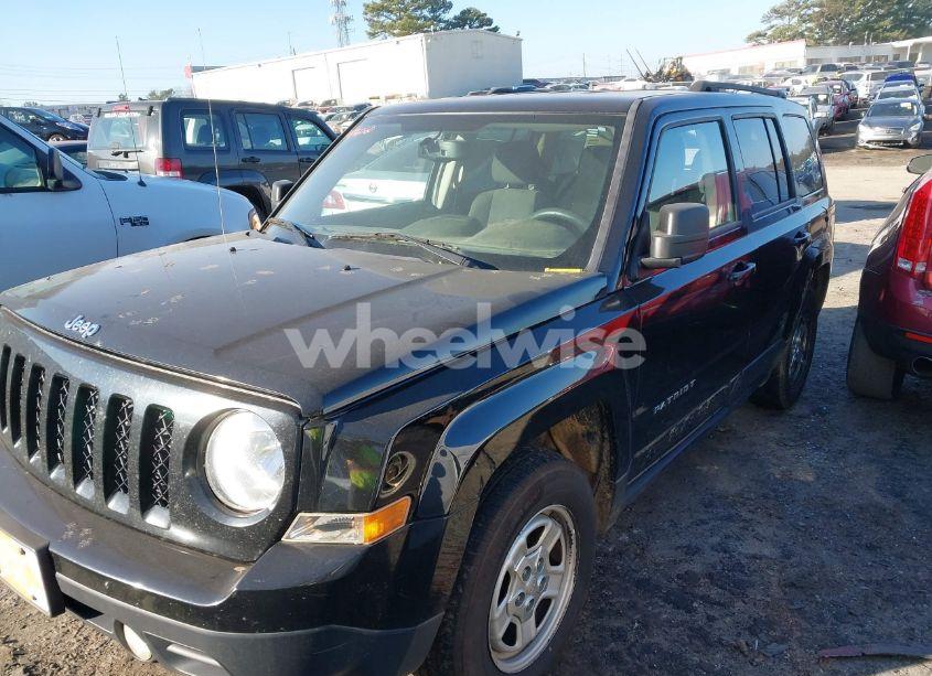 Photo 2 of 2016 Jeep Patriot SPORT (VIN 1C4NJPBAXGD688514)