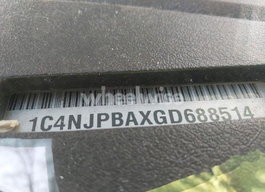 Photo 9 of 2016 Jeep Patriot SPORT (VIN 1C4NJPBAXGD688514)