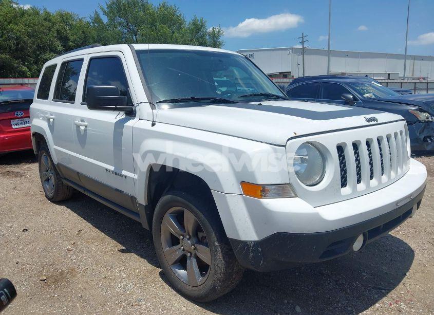2016 Jeep Patriot SPORT SE (VIN 1C4NJPBAXGD711368) main photo